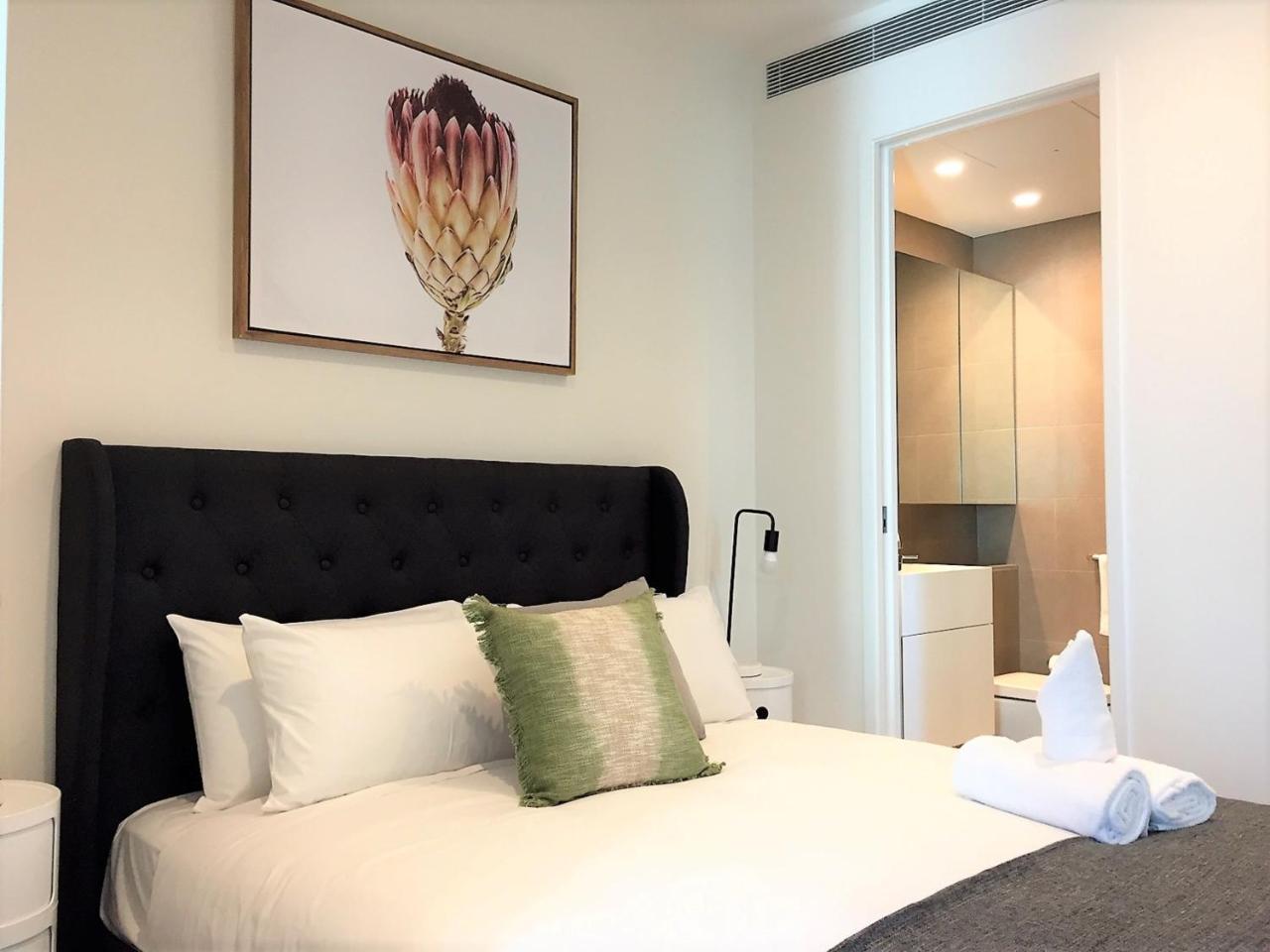Readyset Apartments On Southbank Boulevard Мелбърн Екстериор снимка